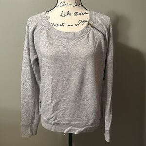 Gap sweatshirt